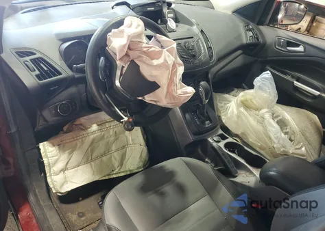 2014 Ford Escape Se z USA, uszkodzony, nr VIN 1FMCU9G94EUD76710